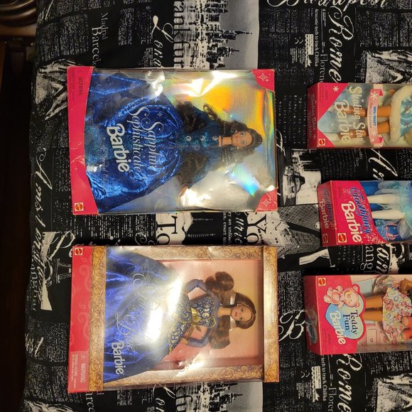 Barbies - Picture 3 of 15